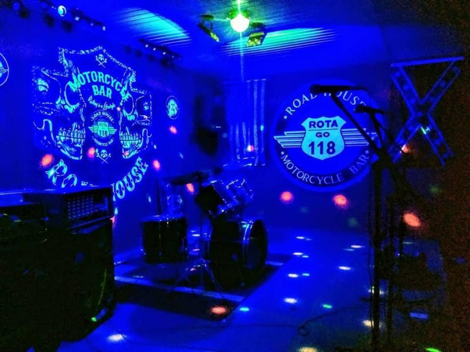 Road House Rota 118 Motorcycle Hotel Alto Paraíso de Goiás エクステリア 写真